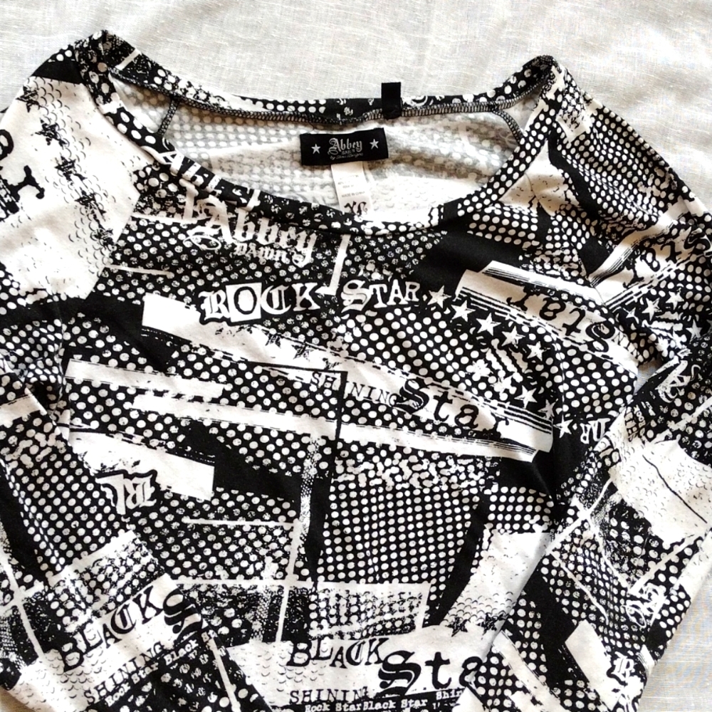 Vintage Abbey Dawn Long Sleeve Top by Avril Lavigne